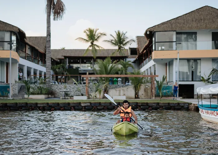 Las Hamacas Hotel